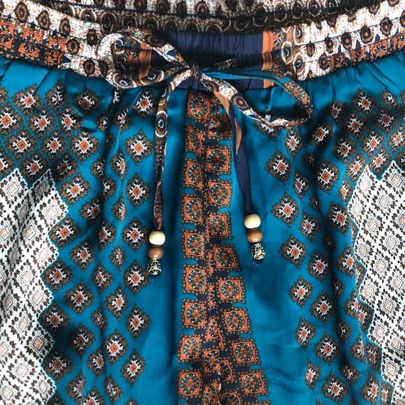 Silk Patterned Shorts - Picture 4 of 5